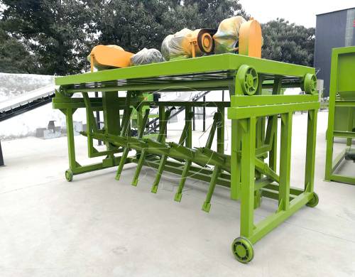 groove type compost turner for chicken manure in Congo